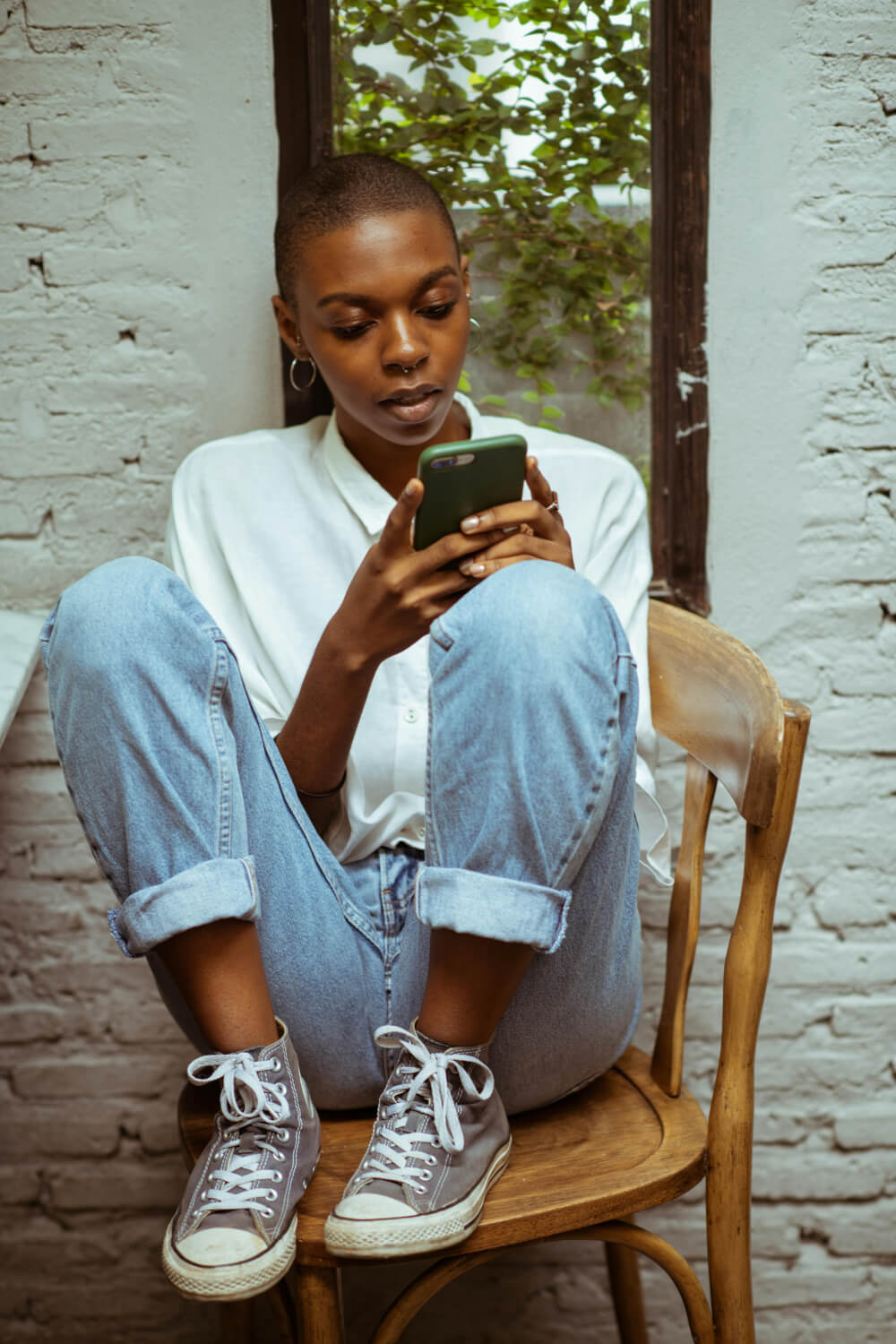 Wie kann das Wohlbefinden im Alltag gesteigert werden? Social Media, Yoga und Selfcare