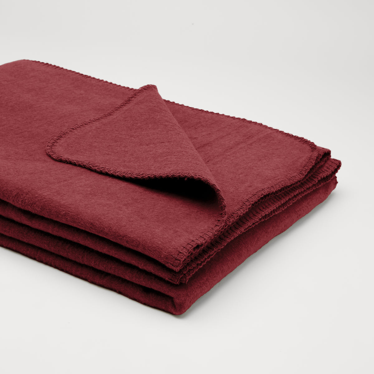 Flauschige Kinder Baumwolldecke - regional hergestellt bordeaux 100 x 150 cm