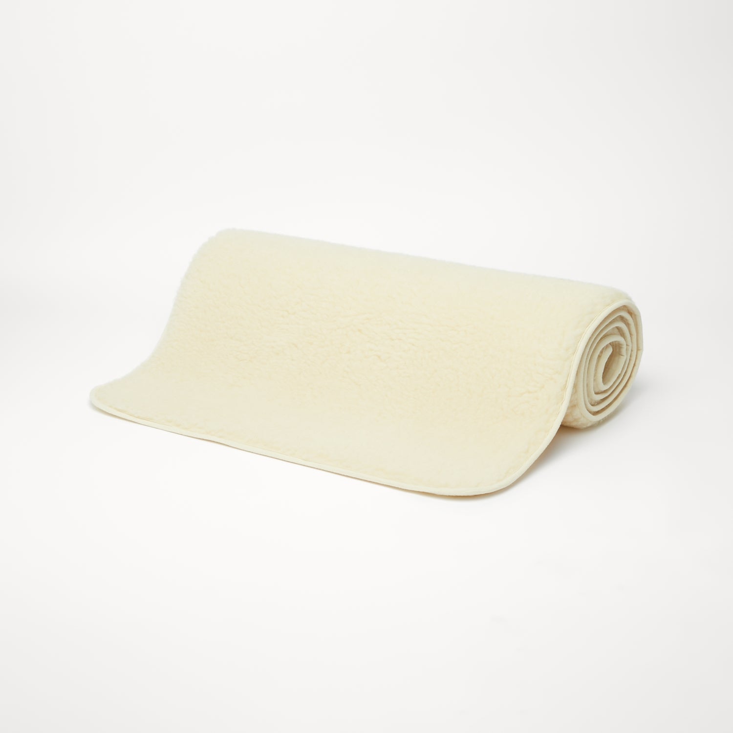 Schurwollmatte PREMIUM umsäumt
