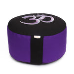 Meditationskissen Glückssitz® mit O M - Symbol violett/schwarz 33 x 33 x 15 cm Buchweizenschalen